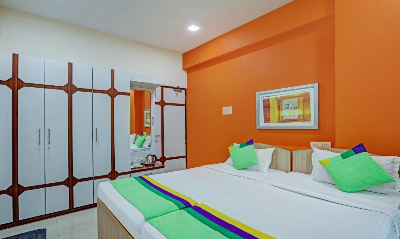 Treebo Welcome Apartments Мумбай Екстериор снимка