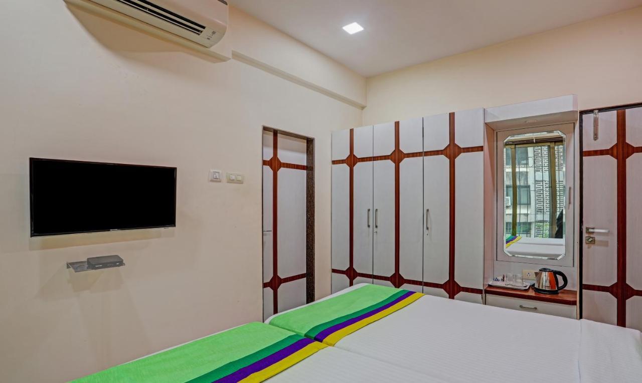 Treebo Welcome Apartments Мумбай Екстериор снимка
