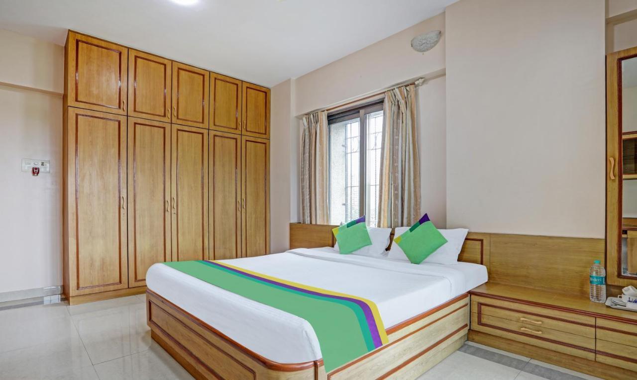 Treebo Welcome Apartments Мумбай Екстериор снимка