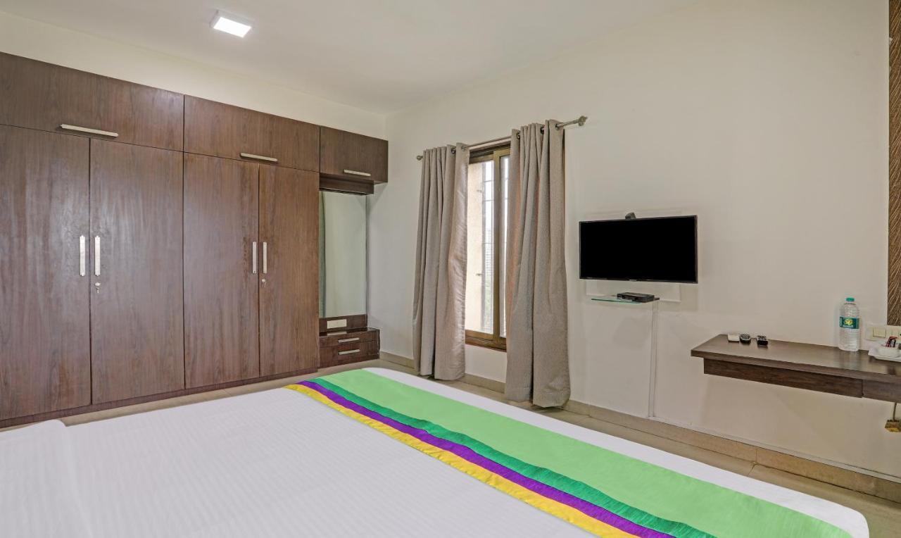 Treebo Welcome Apartments Мумбай Екстериор снимка