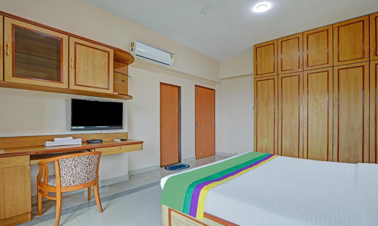 Treebo Welcome Apartments Мумбай Екстериор снимка