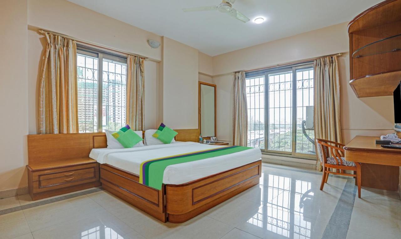 Treebo Welcome Apartments Мумбай Екстериор снимка