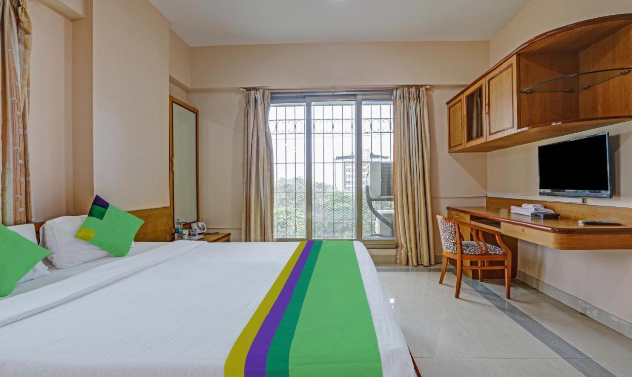 Treebo Welcome Apartments Мумбай Екстериор снимка